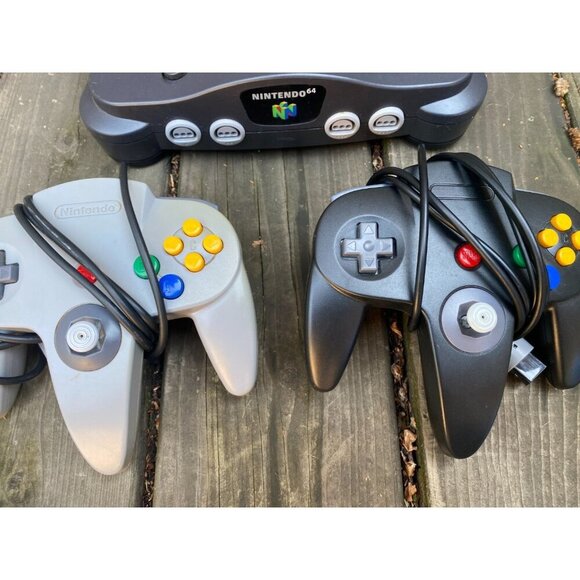 Nintendo N64 Console Bundle with x2 Controller and x1 Games - Tested & Working - Picture 7 of 7